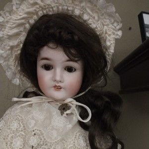 Meet your Posher, Lisa